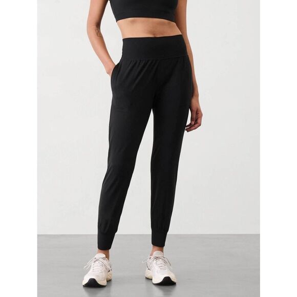 ATHLETA SALUTATION HIGH RISE JOGGER BLACK - Picture 1 of 5